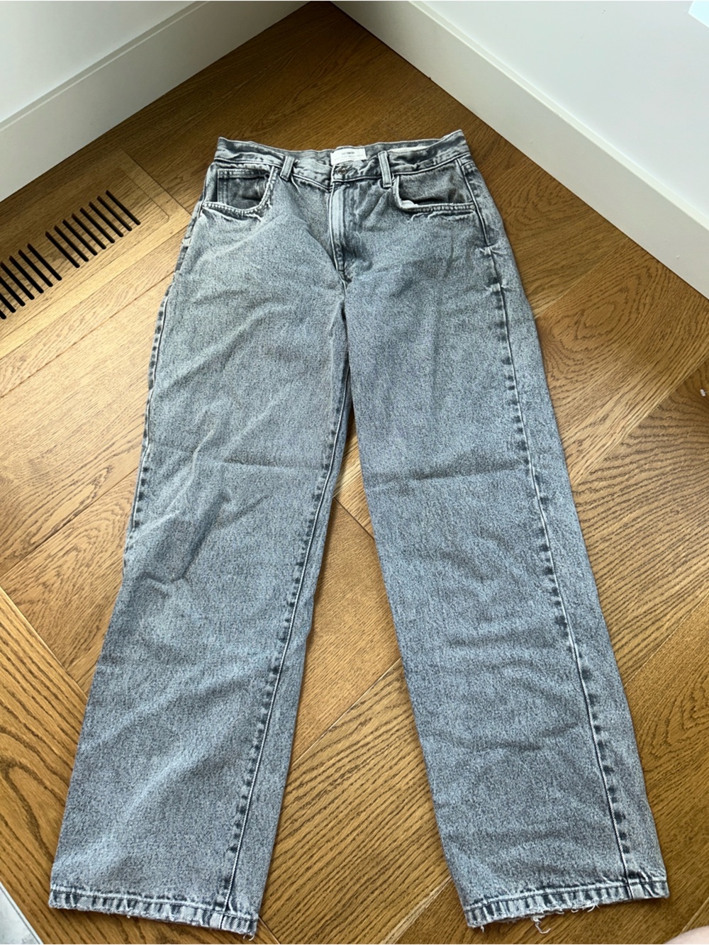 Classic Mid-Rise Grey Wash Women's Jeans